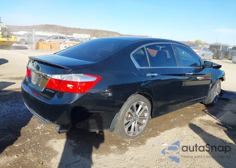 2015 Honda Accord Sport z USA, uszkodzony, nr VIN 1HGCR2F50FA100797